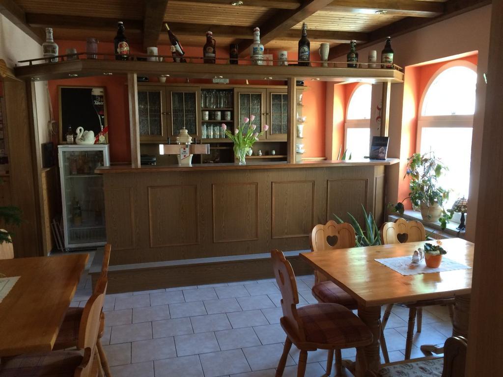 Pension Zum Bauernstuebl Meerane Exterior foto